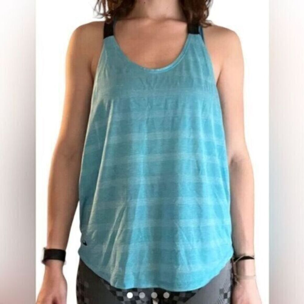 EUC NIKE Women’s Dri Fit Teal Blue Tank Lightweight Activewear Top - Size XS - Picture 4 of 8